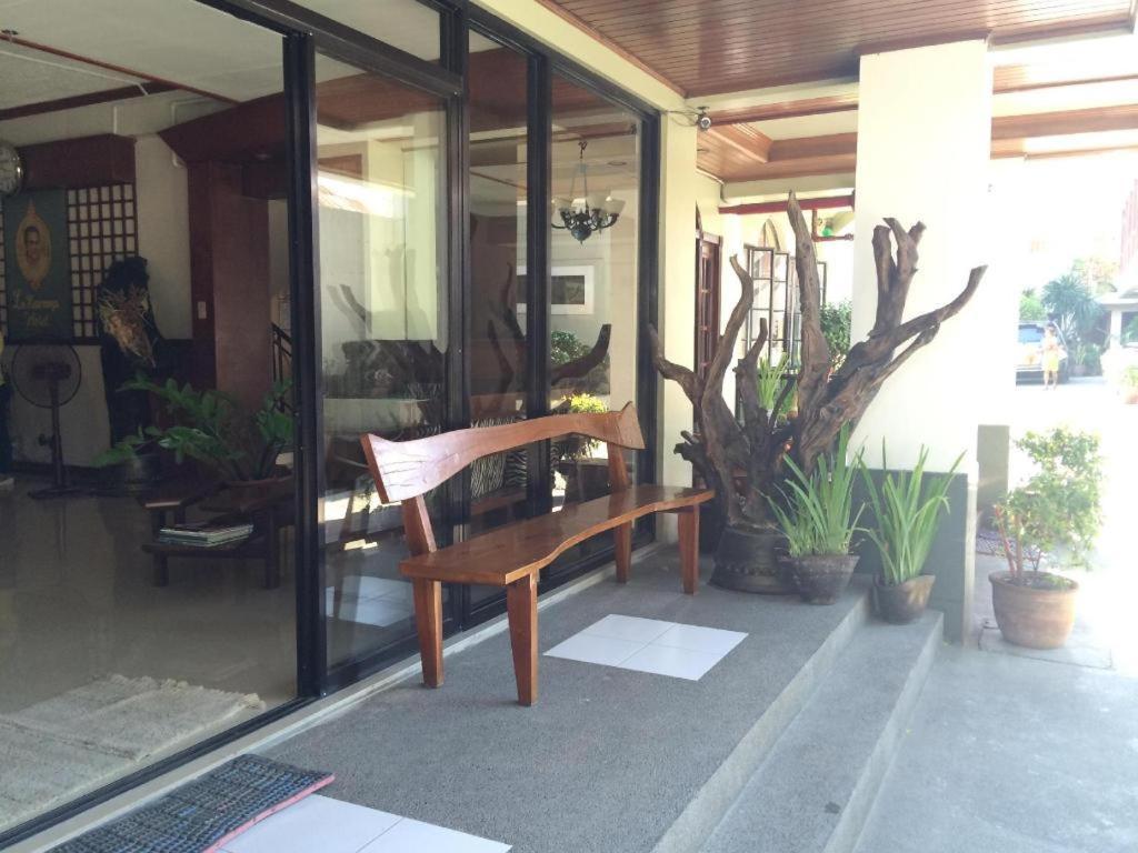 La Esperanza Hotel Kalibo Esterno foto