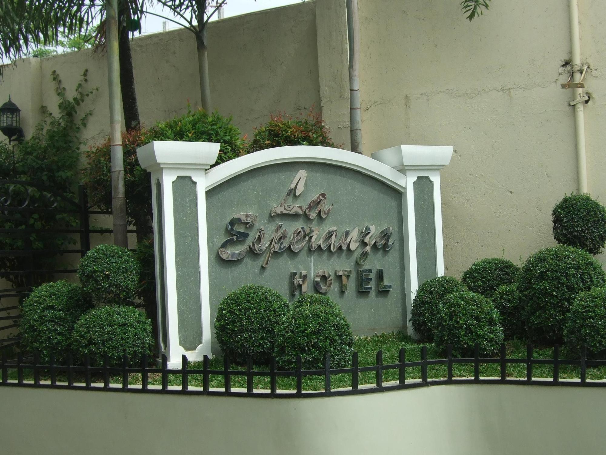 La Esperanza Hotel Kalibo Esterno foto