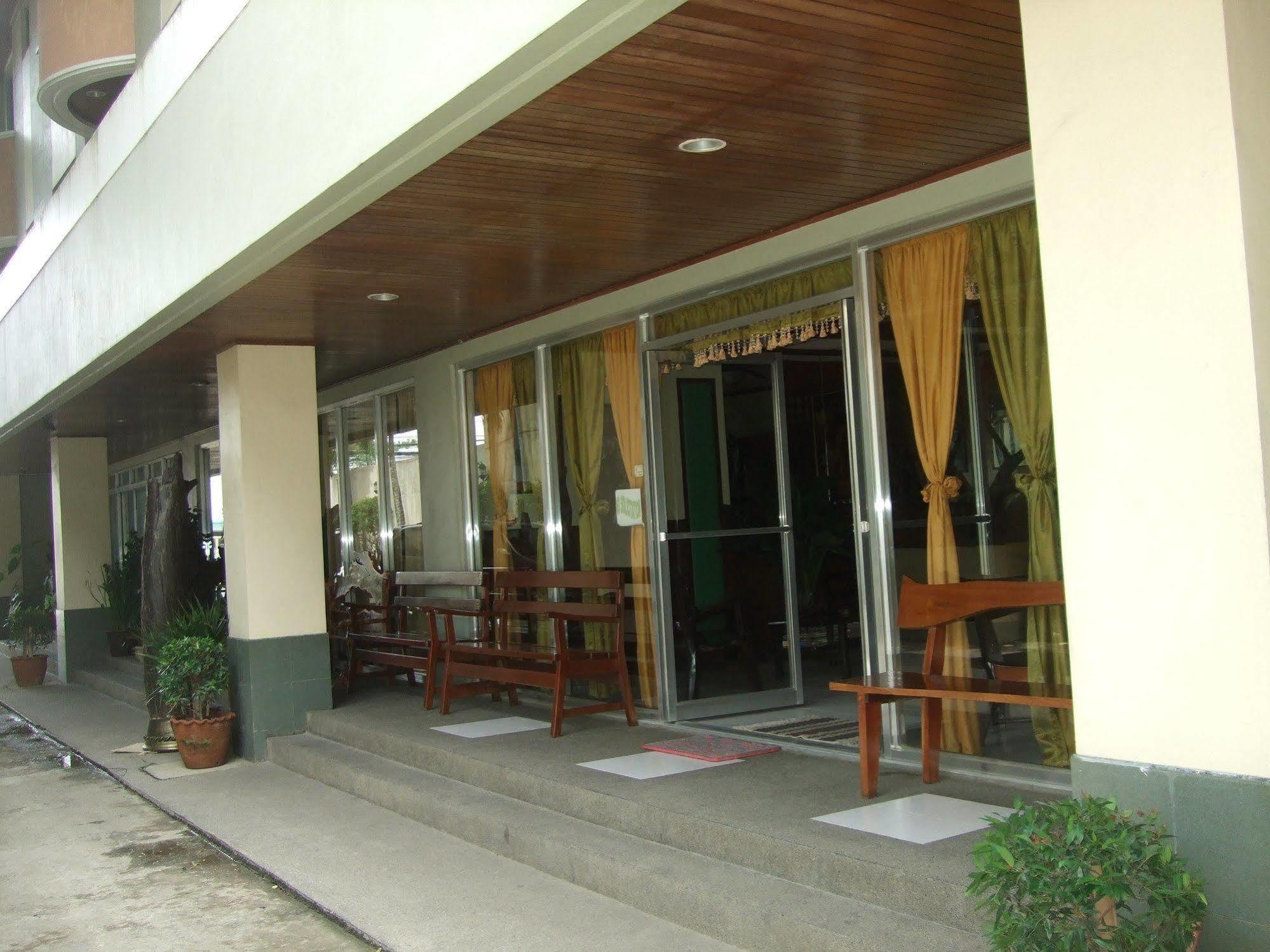 La Esperanza Hotel Kalibo Esterno foto