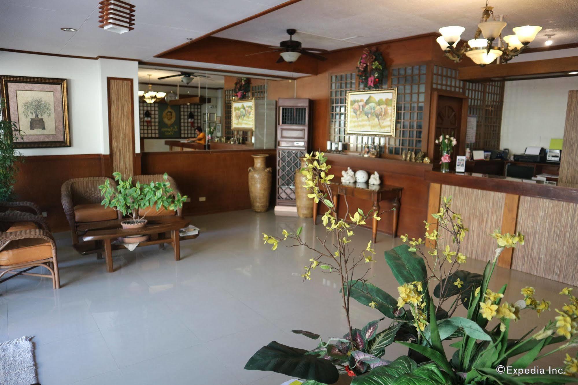 La Esperanza Hotel Kalibo Esterno foto