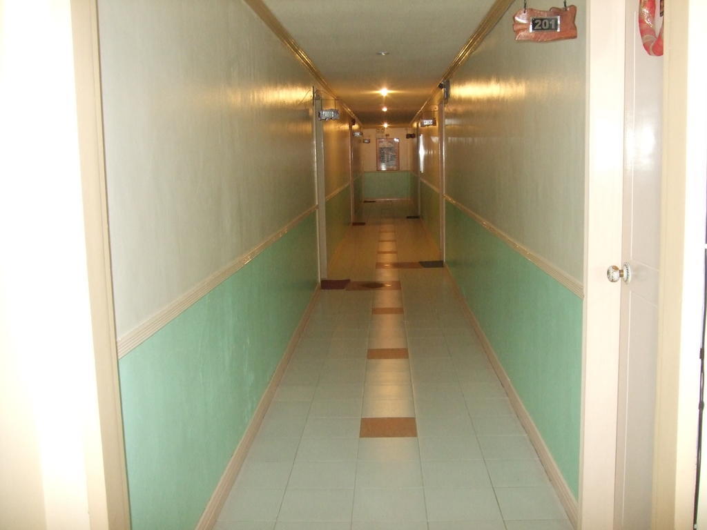 La Esperanza Hotel Kalibo Esterno foto